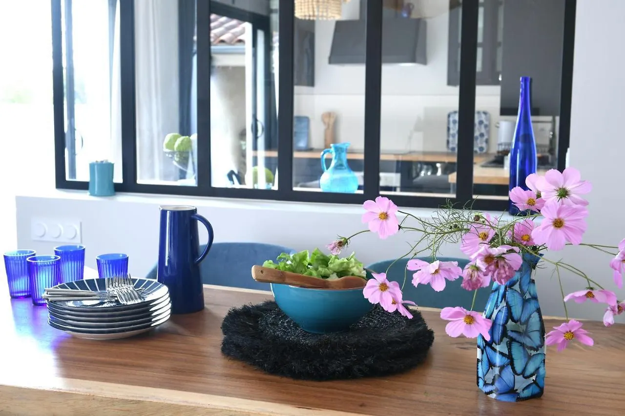 La Maison De Flore 佩尔纳勒丰泰纳 0*,